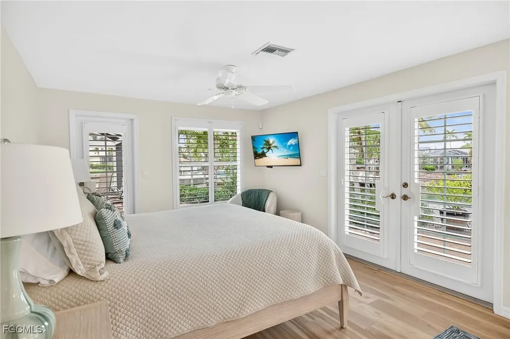 819 Tulip Lane Sanibel FL 33957