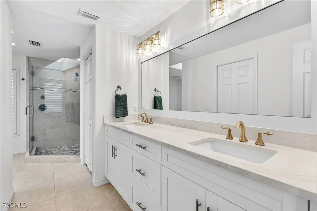 819 Tulip Lane Sanibel FL 33957