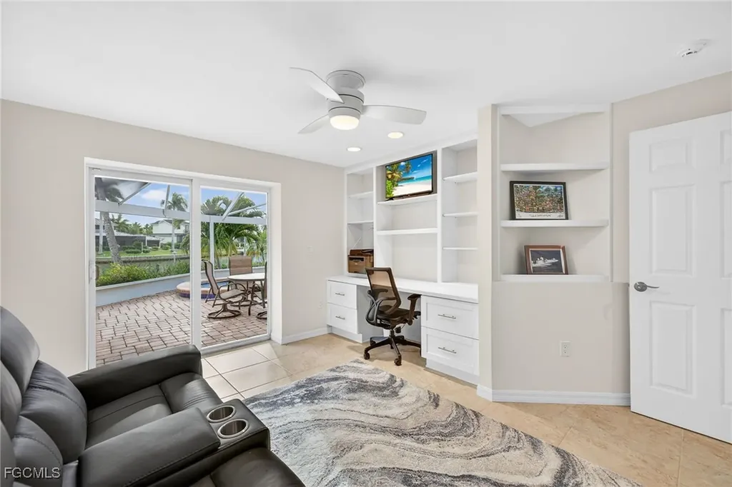 819 Tulip Lane Sanibel FL 33957