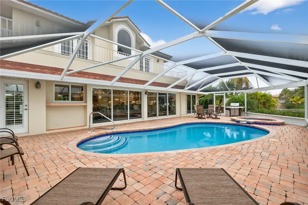 819 Tulip Lane Sanibel FL 33957