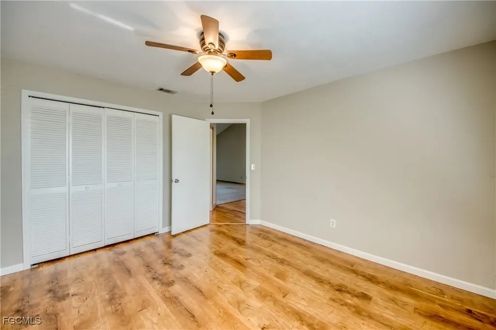 4616 SE 6th Avenue Cape Coral FL 33904