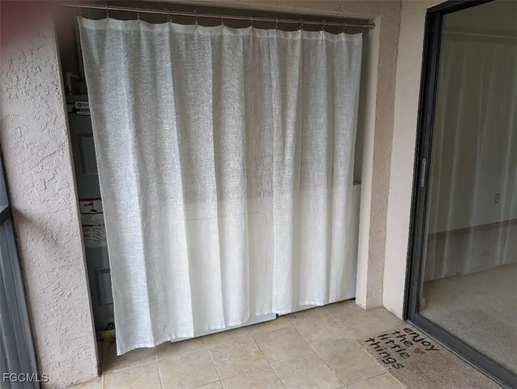 4616 SE 6th Avenue Cape Coral FL 33904