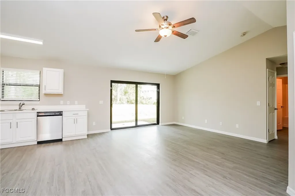 431 Gray Avenue S Lehigh Acres FL 33974