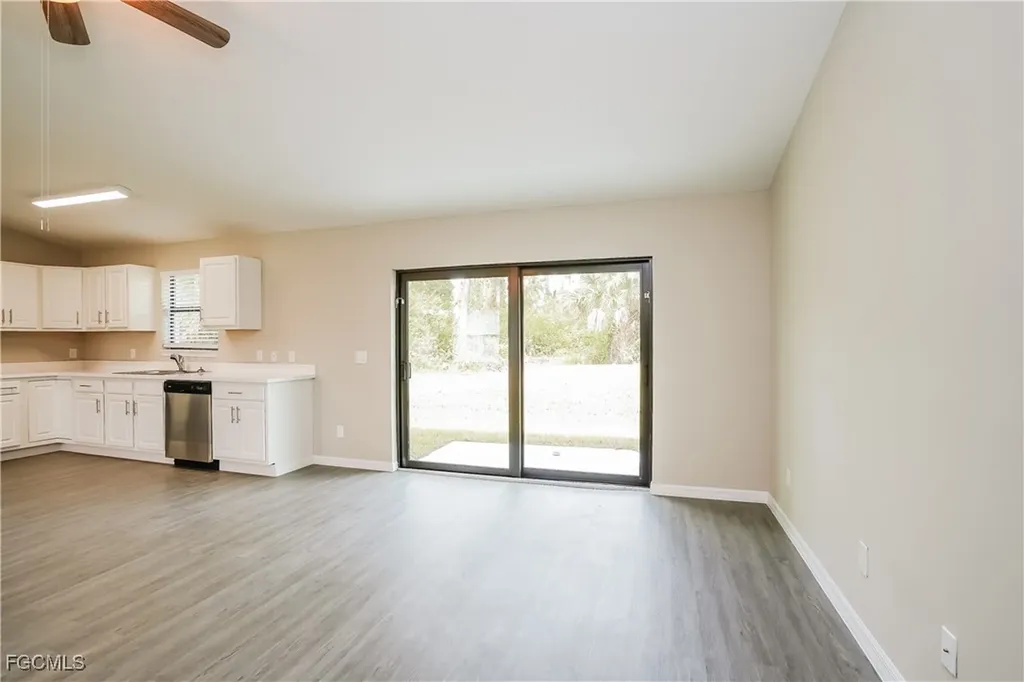 431 Gray Avenue S Lehigh Acres FL 33974