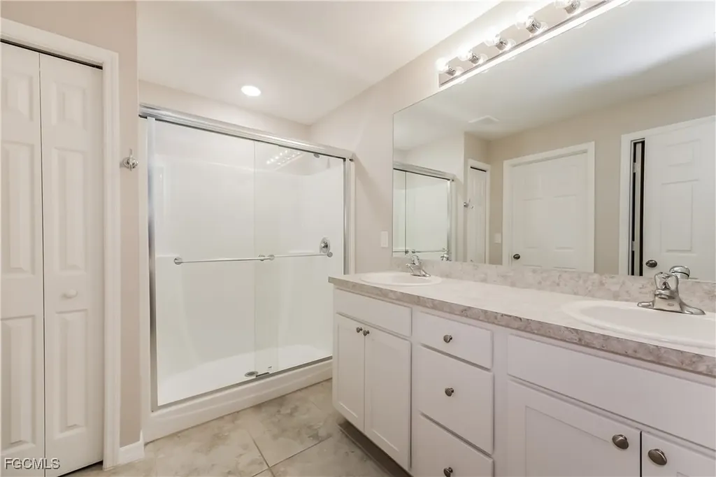 3602 17th Street SW Lehigh Acres FL 33976