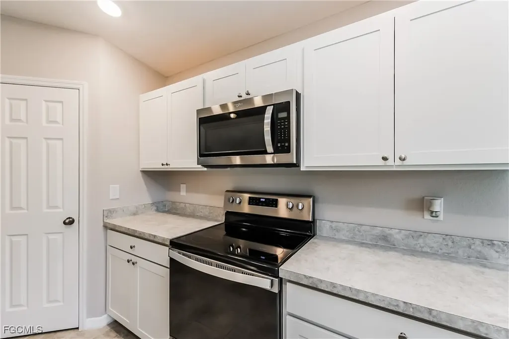 3602 17th Street SW Lehigh Acres FL 33976