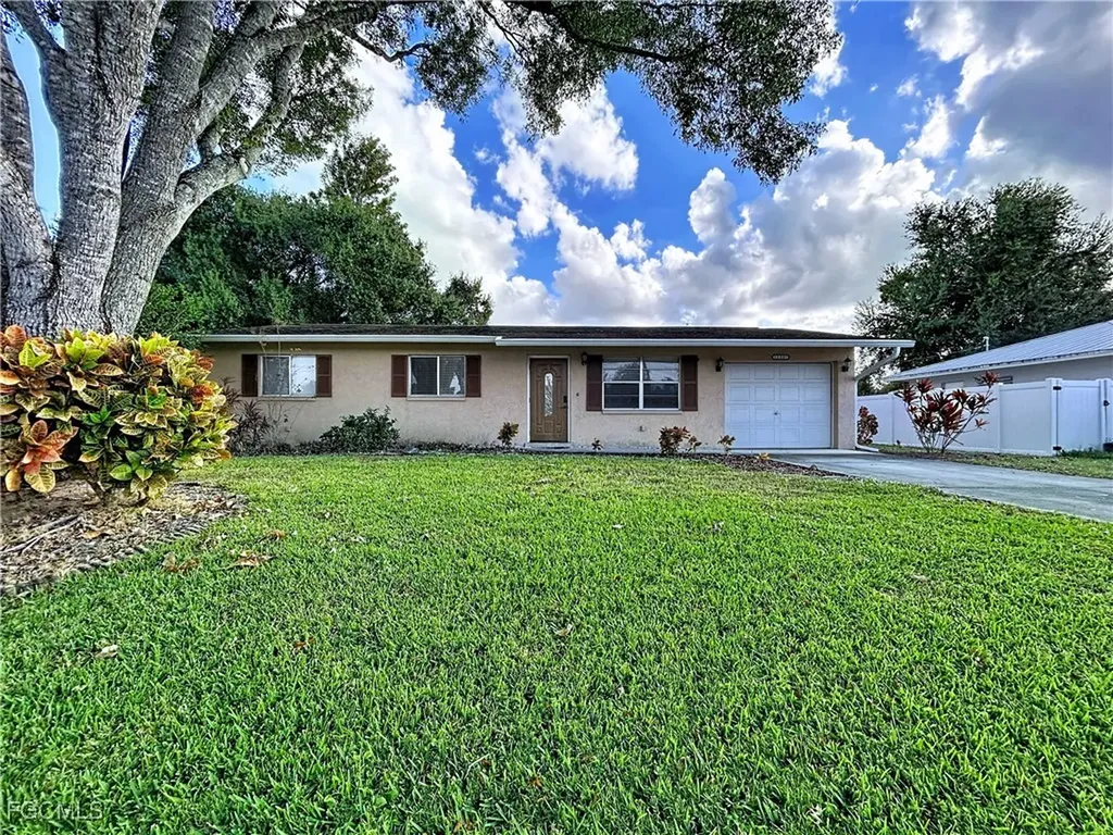 13307 Caribbean Boulevard Fort Myers FL 33905