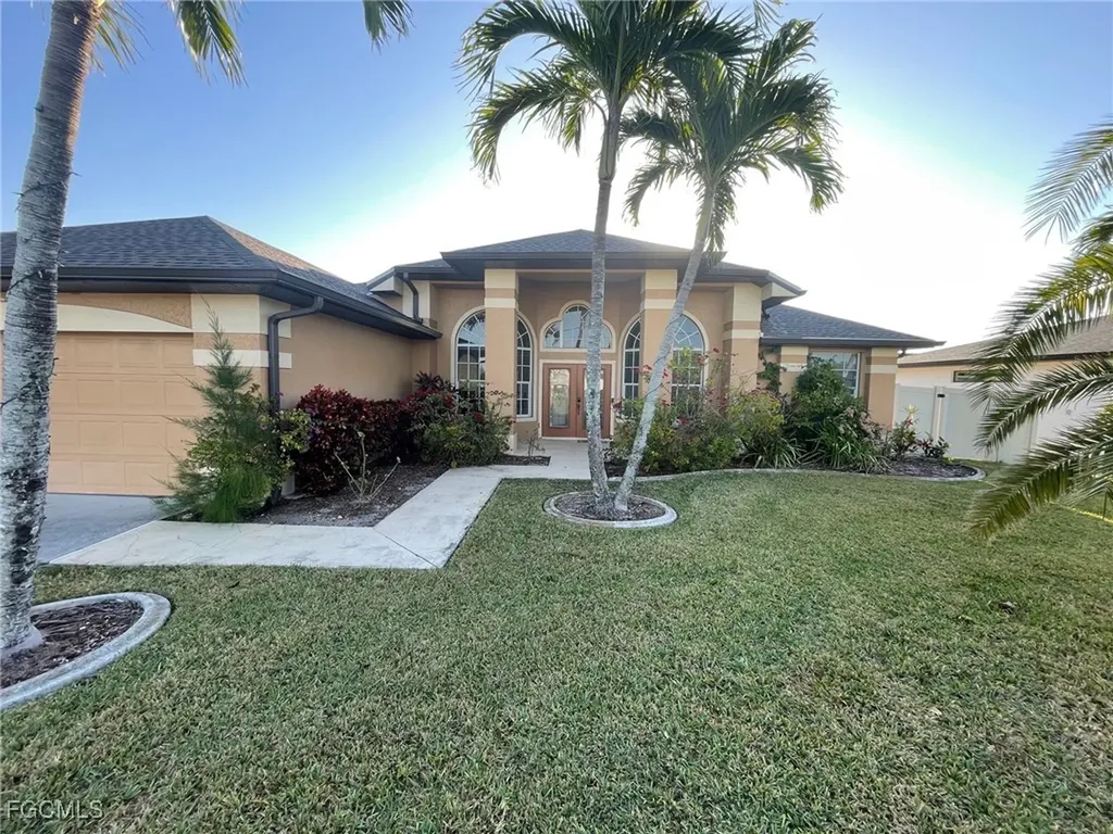 2409 SW 17th Place Cape Coral FL 33914