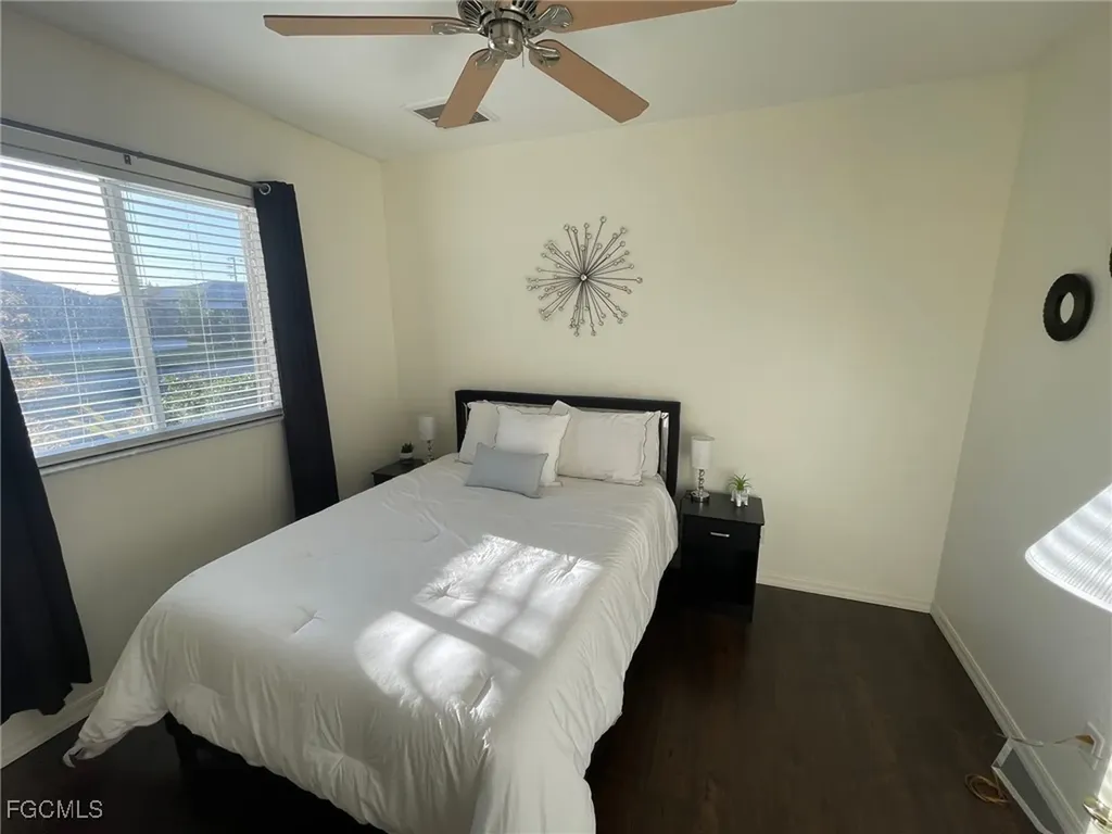 2409 SW 17th Place Cape Coral FL 33914