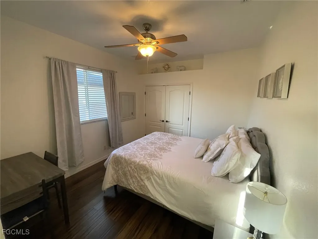 2409 SW 17th Place Cape Coral FL 33914