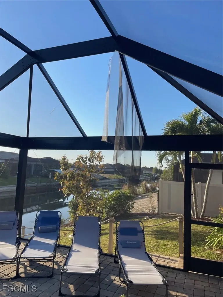 2409 SW 17th Place Cape Coral FL 33914