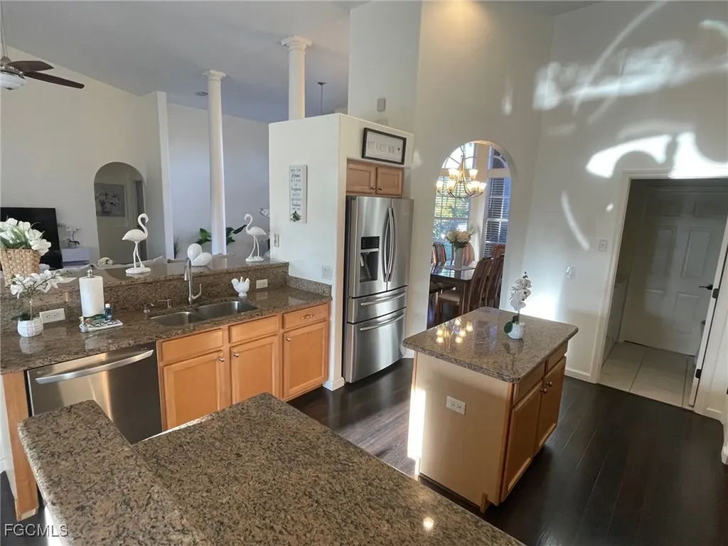 2409 SW 17th Place Cape Coral FL 33914