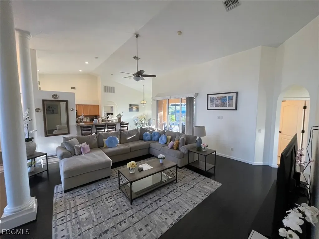 2409 SW 17th Place Cape Coral FL 33914