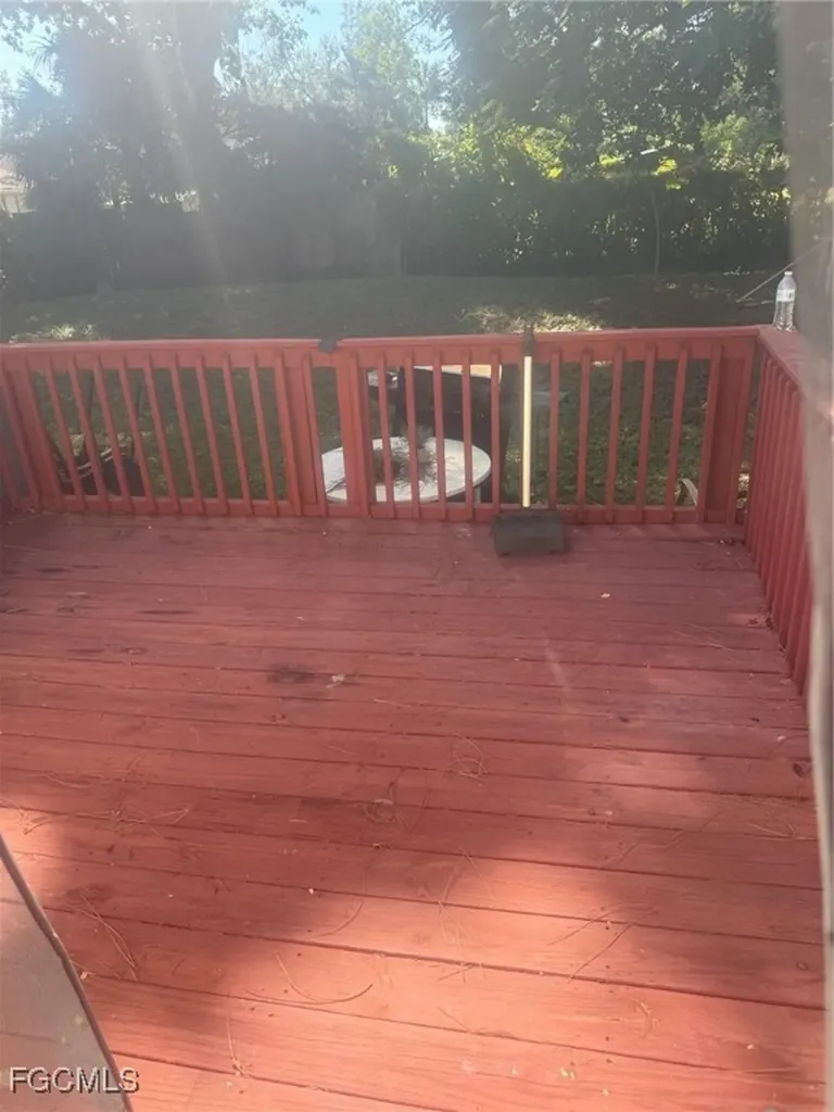 3207 Broadway Fort Myers FL 33901