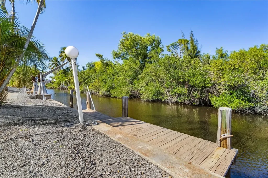 11535 Flint Lane Bokeelia FL 33922