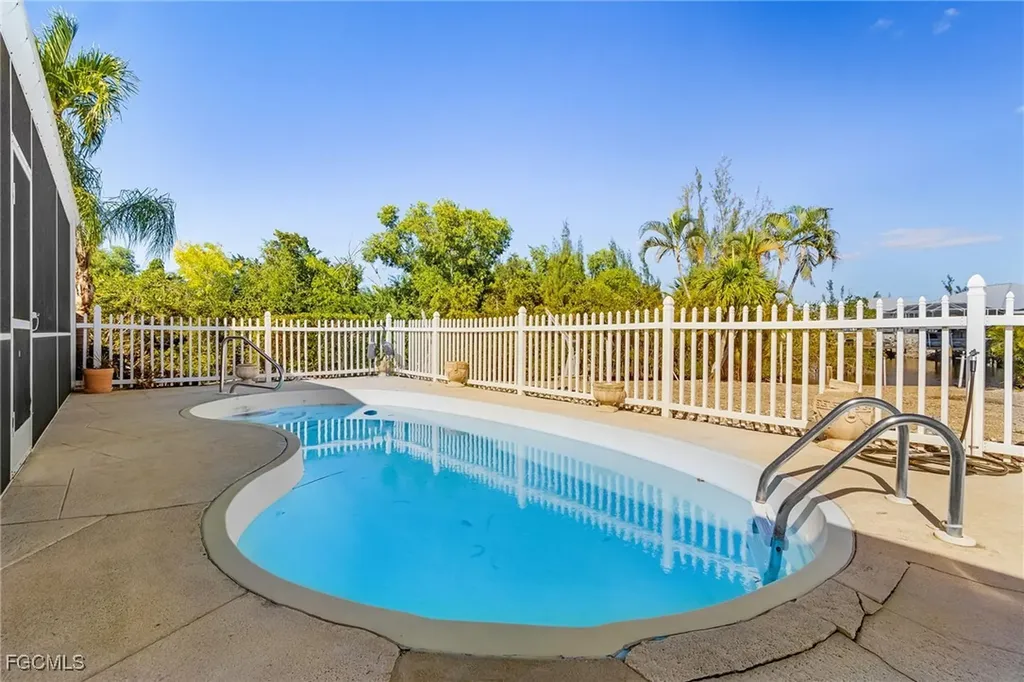 11535 Flint Lane Bokeelia FL 33922