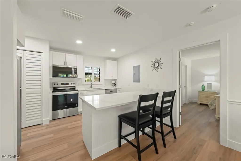 5117 Sea Bell Road Sanibel FL 33957