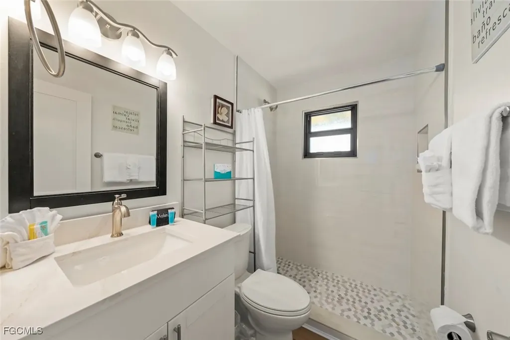 5117 Sea Bell Road Sanibel FL 33957