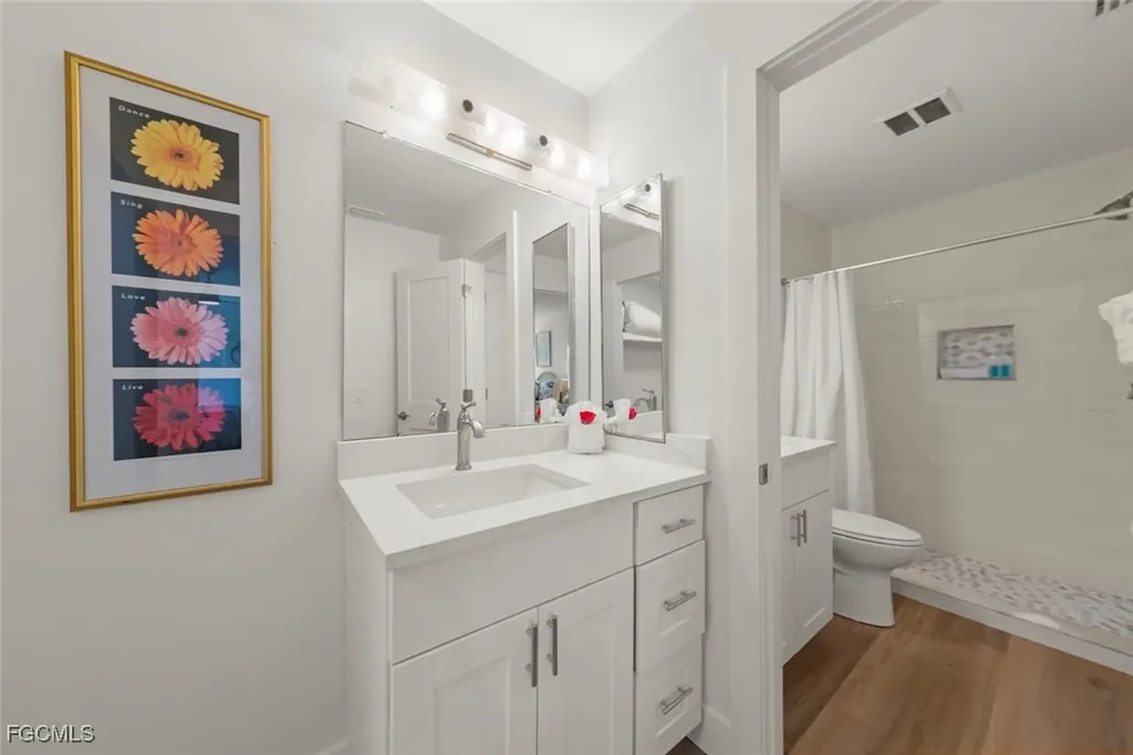 5117 Sea Bell Road Sanibel FL 33957