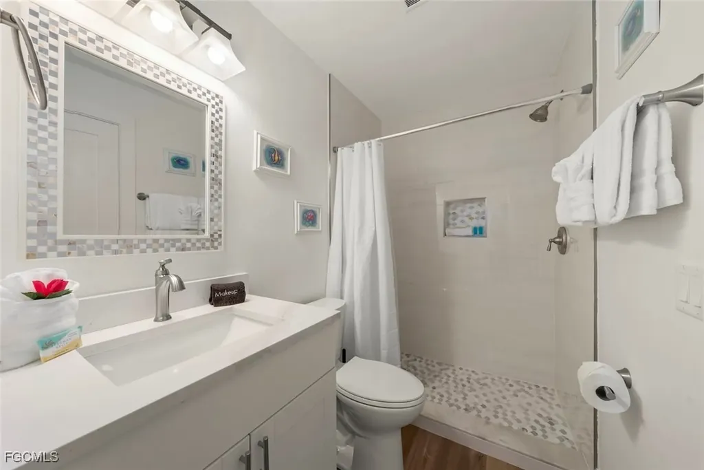 5117 Sea Bell Road Sanibel FL 33957