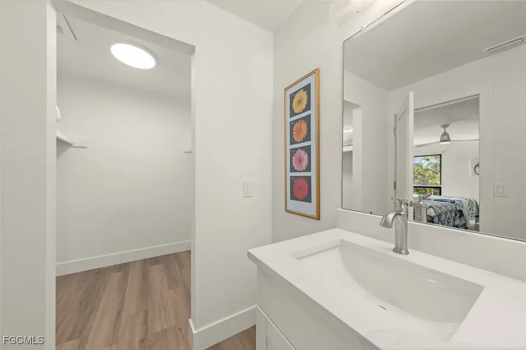 5117 Sea Bell Road Sanibel FL 33957