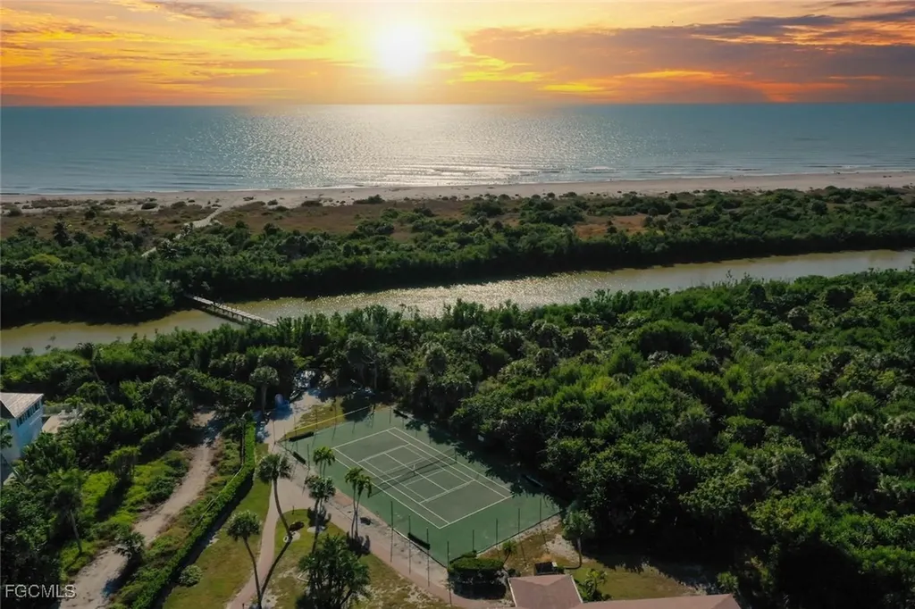 5117 Sea Bell Road Sanibel FL 33957