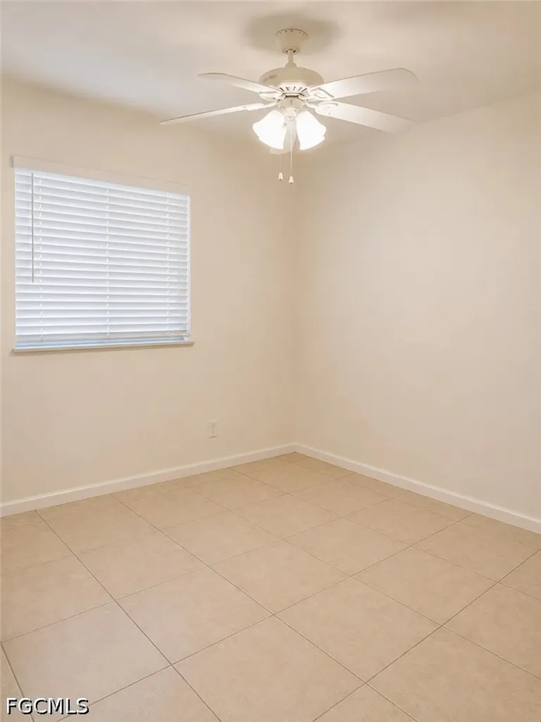 1623 SW Santa Barbara Place Cape Coral FL 33991