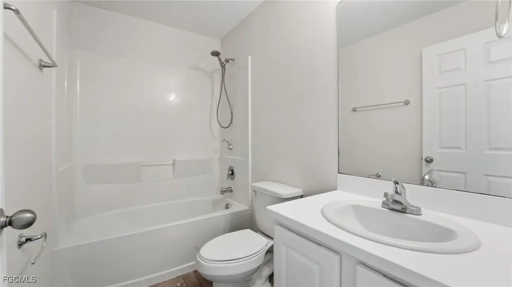 2701 E 18th Street Lehigh Acres FL 33972