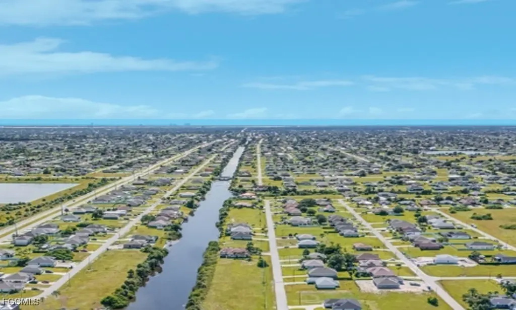 626 NE 12th Street Cape Coral FL 33909