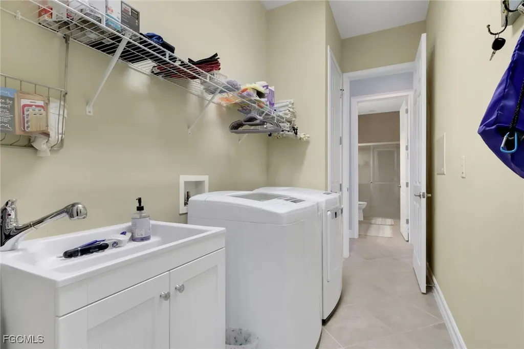 3990 Otter Bend Circle Fort Myers FL 33905