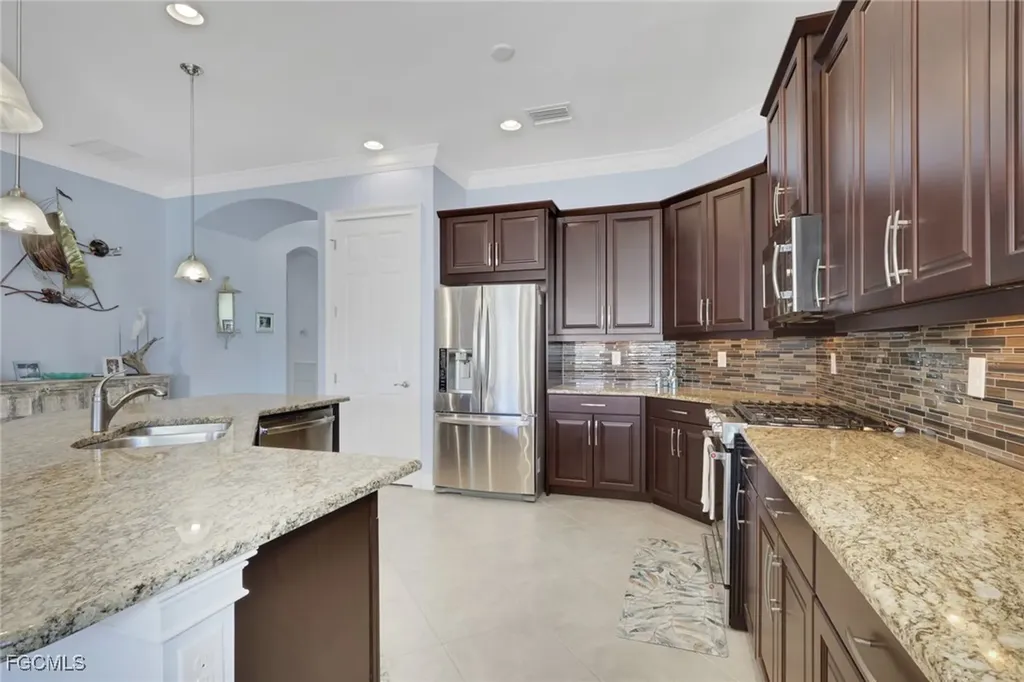 3990 Otter Bend Circle Fort Myers FL 33905