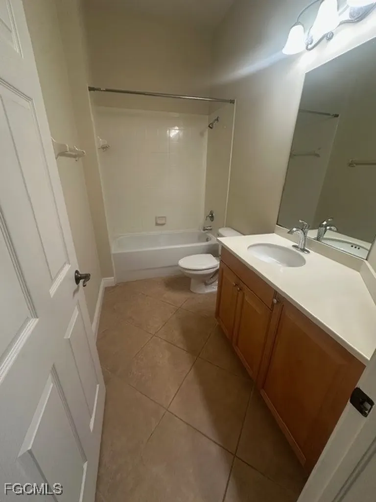 5602 N Kensington Loop Fort Myers FL 33912