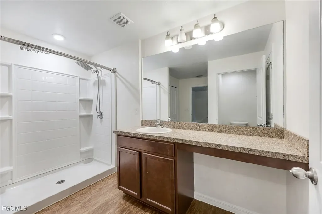 1205 SW 32nd Terrace Cape Coral FL 33914
