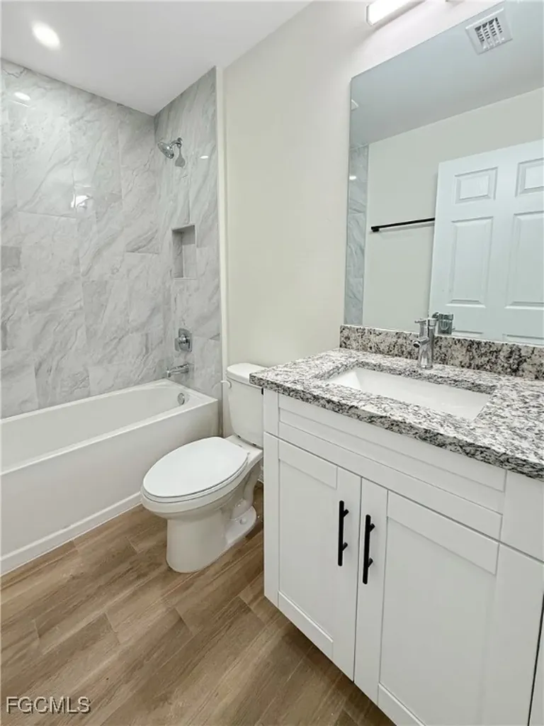 8157 Albatross Road Fort Myers FL 33967
