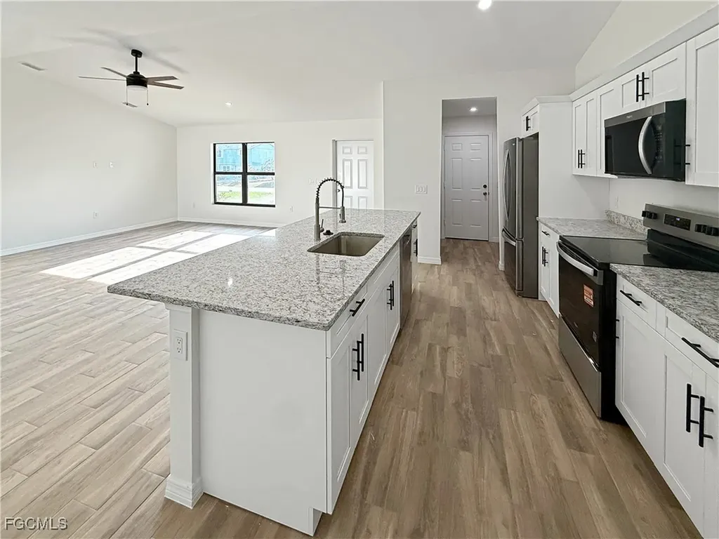8157 Albatross Road Fort Myers FL 33967