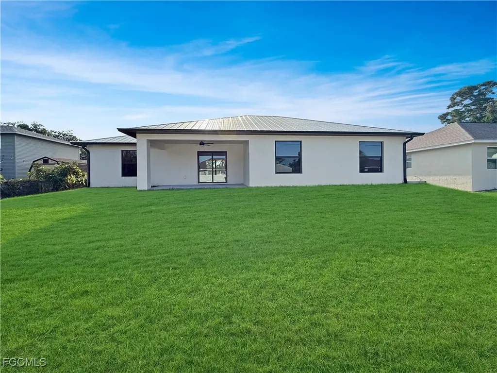 8157 Albatross Road Fort Myers FL 33967