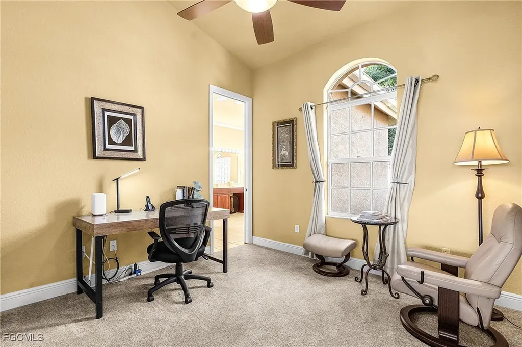 3517 SE 18th Avenue Cape Coral FL 33904