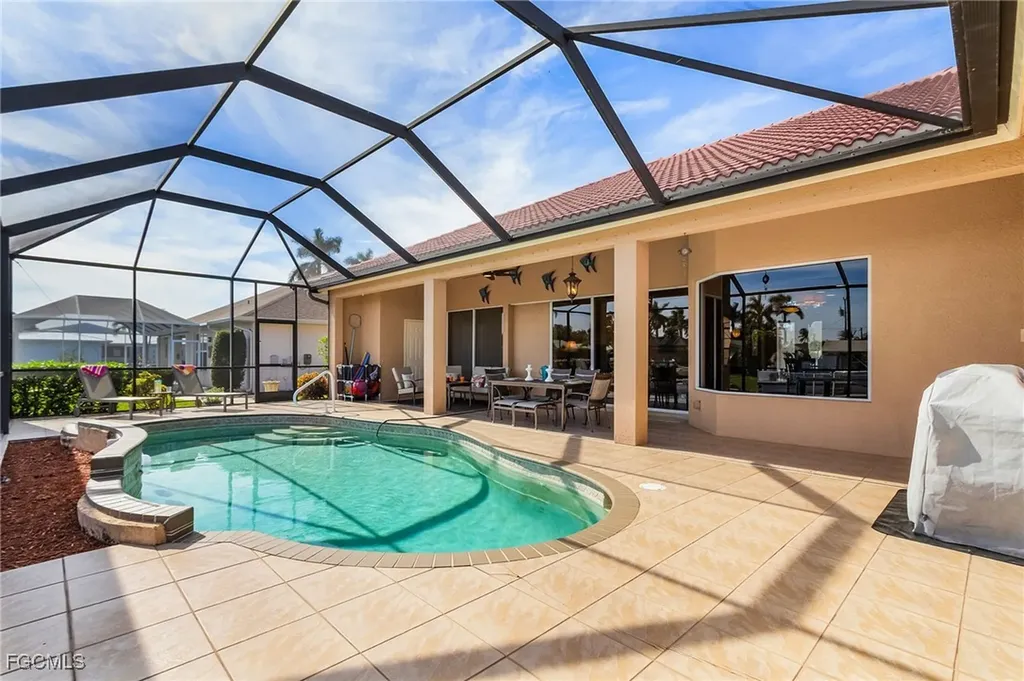 3517 SE 18th Avenue Cape Coral FL 33904