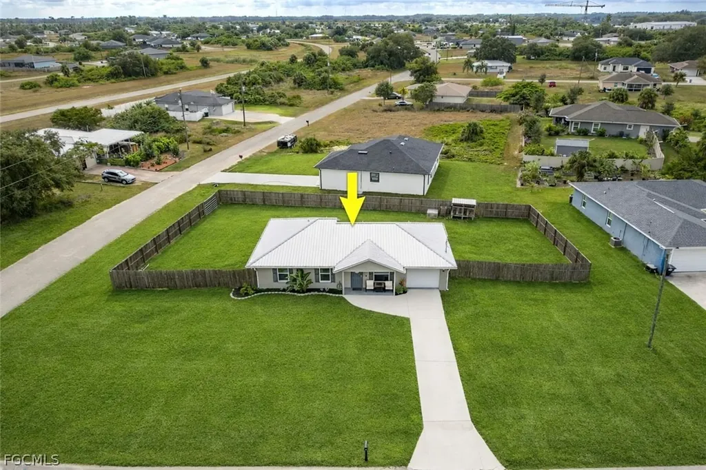 3004 W Briarwood Circle Labelle FL 33935