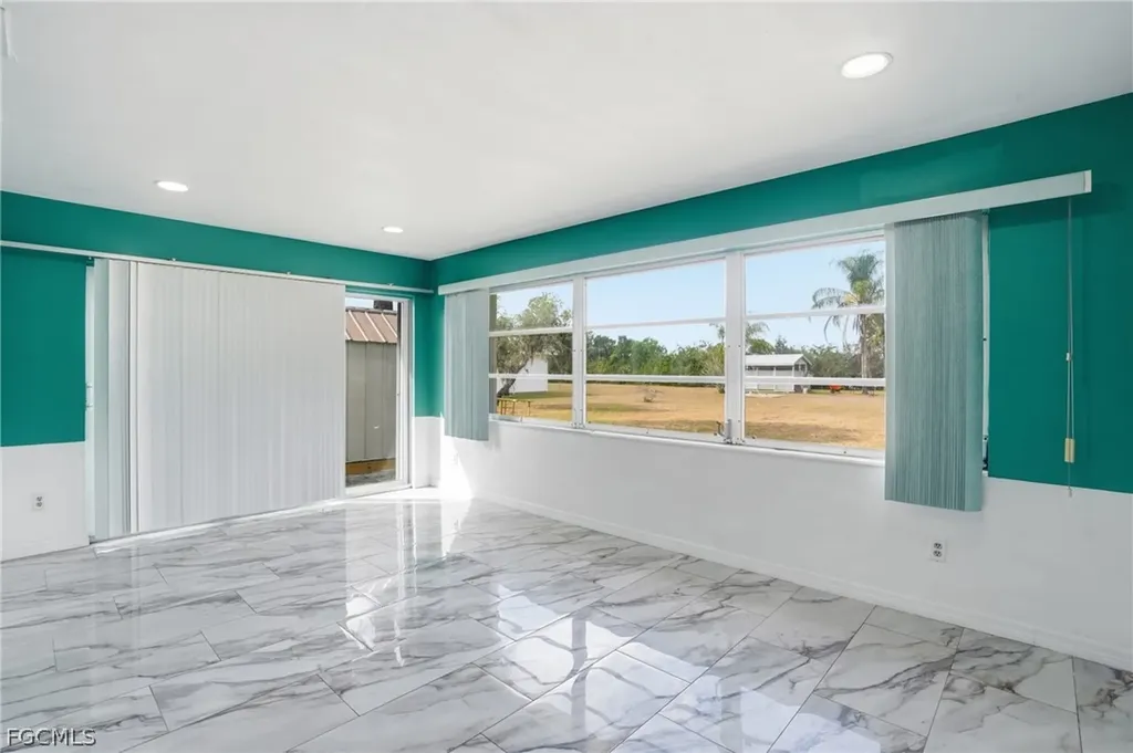 2180 Cook Lane Alva FL 33920