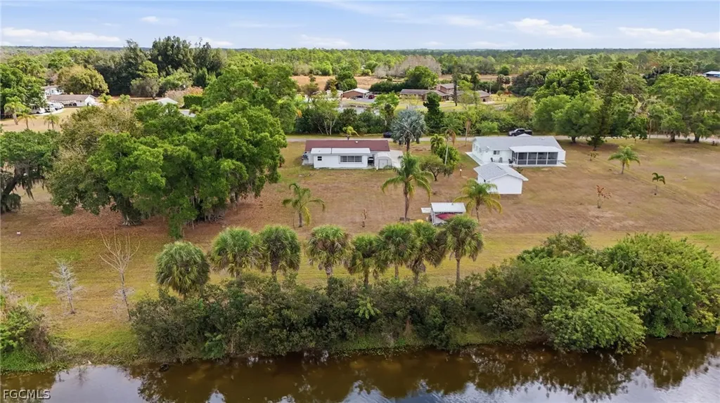 2180 Cook Lane Alva FL 33920