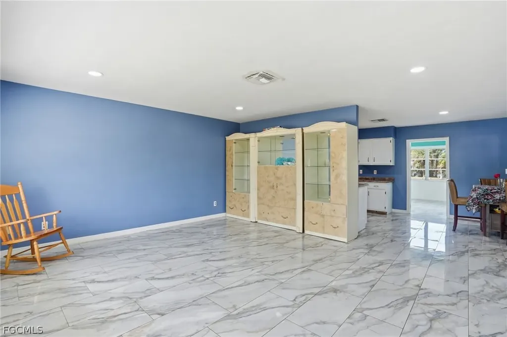 2180 Cook Lane Alva FL 33920