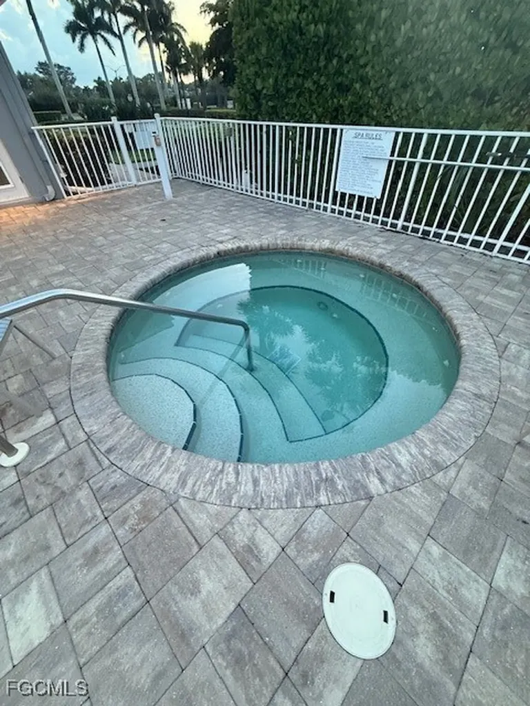8350 Trentwood Court Fort Myers FL 33912