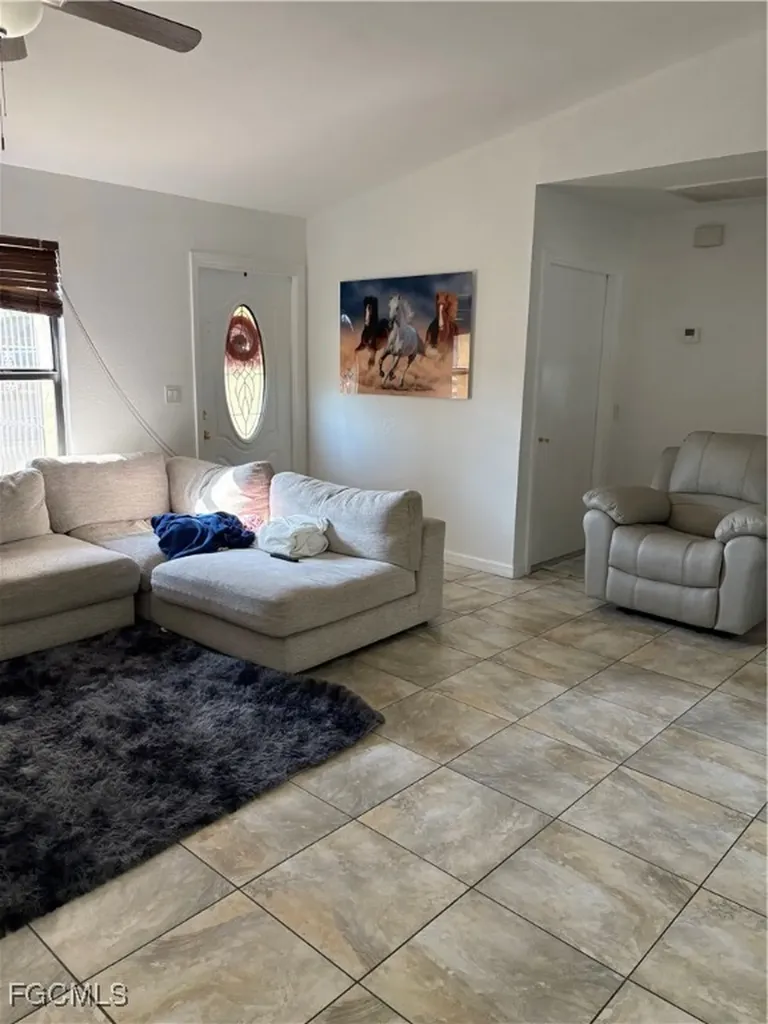 121 SW Trafalgar Parkway Cape Coral FL 33991