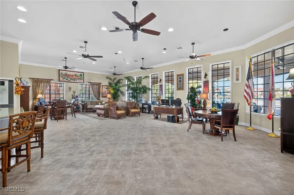 1854 Concordia Lake Circle Cape Coral FL 33909