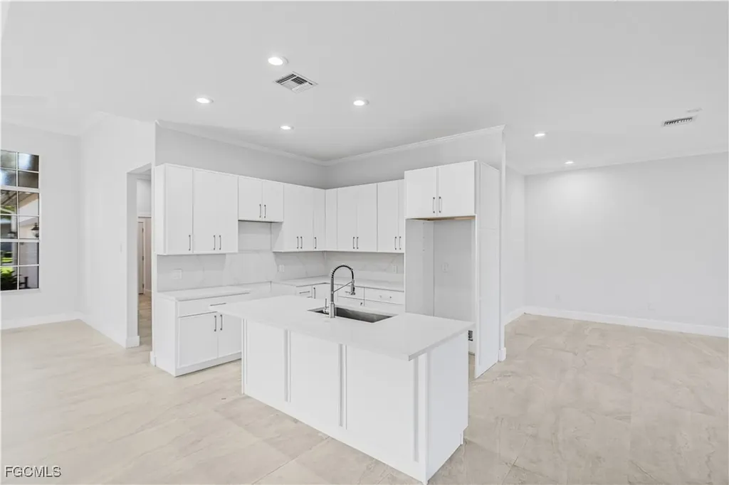 11105 Sea Tropic Lane Fort Myers FL 33908