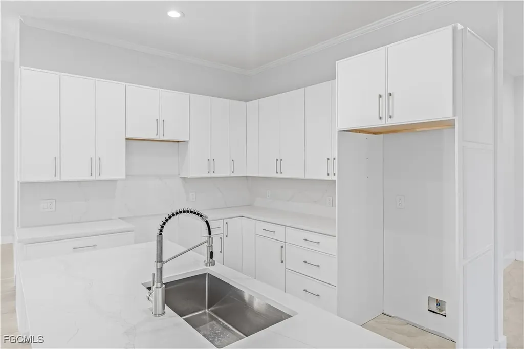 11105 Sea Tropic Lane Fort Myers FL 33908