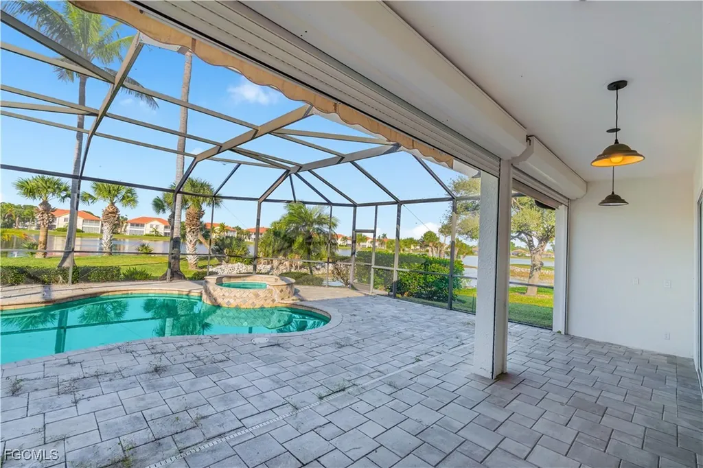 11105 Sea Tropic Lane Fort Myers FL 33908