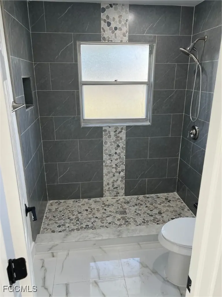 56 Cardinal Drive North Fort Myers FL 33917