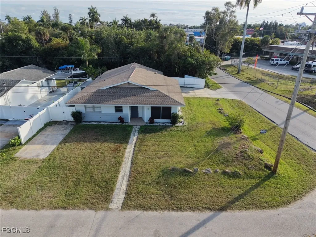 56 Cardinal Drive North Fort Myers FL 33917